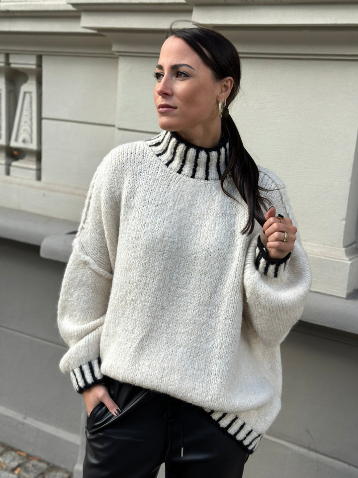 Lune London | Knitted Sweater with Striking High Collar