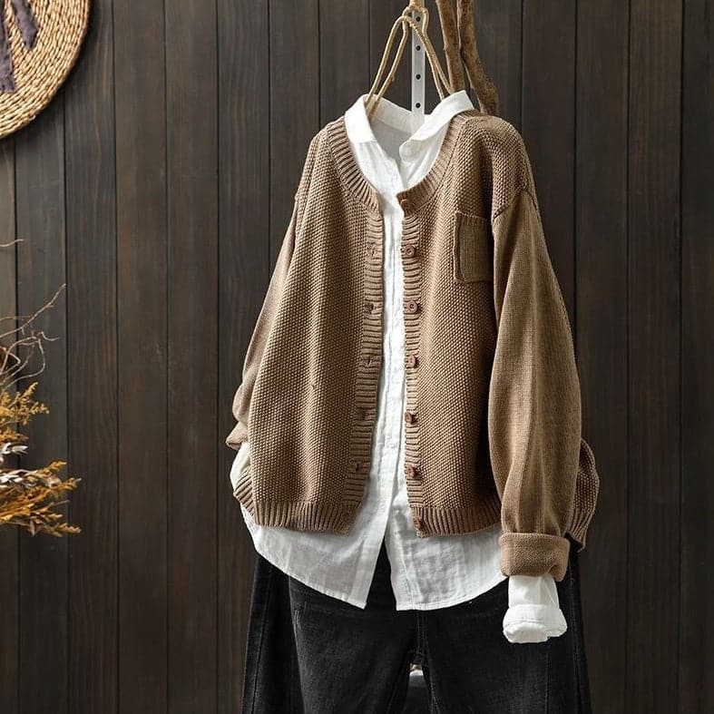 Lune London | Cardigan - Knit - Button Closure - Oversized Fit - Soft and Comfortable