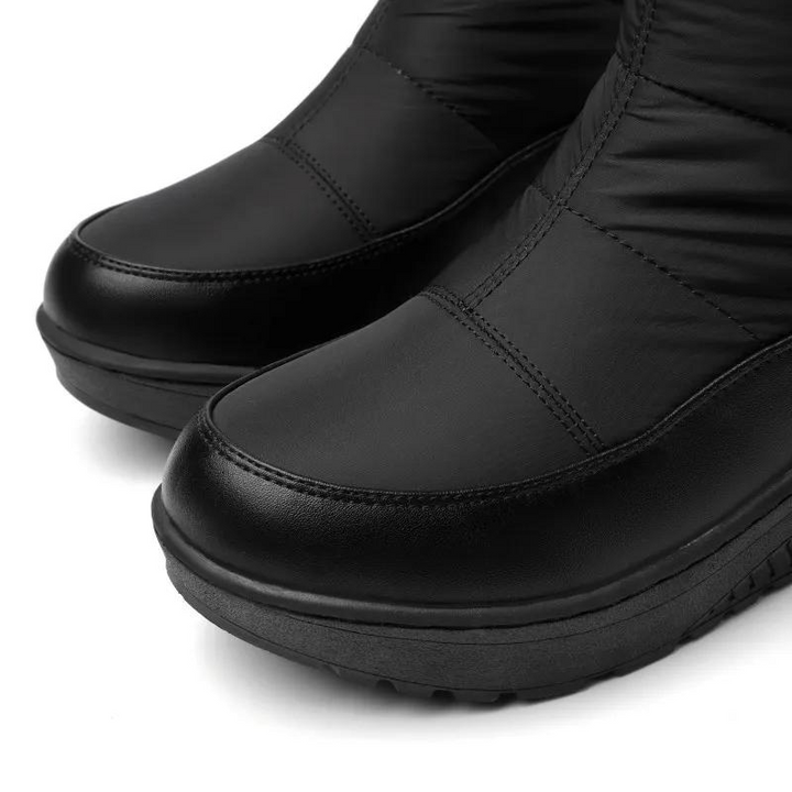 Chic Und Stil | Women's Winter Boots with Lining Warm and Comfortable