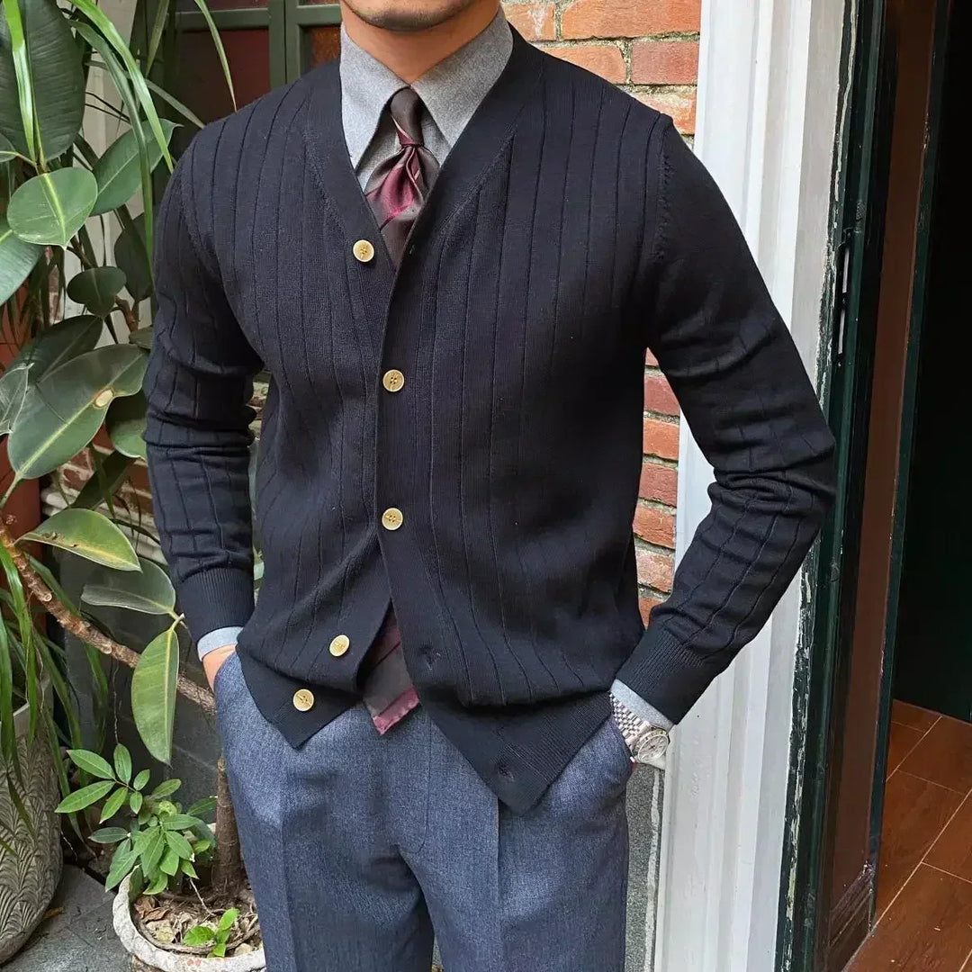 Lune London | V-neck men's cardigan for men