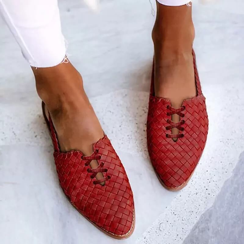 Chic und Stil | Leather Sandals - Luxury Comfort