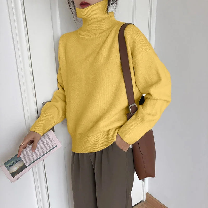 Chic Und Stil | Women's Turtleneck Sweater – Casual Autumn Knit Top
