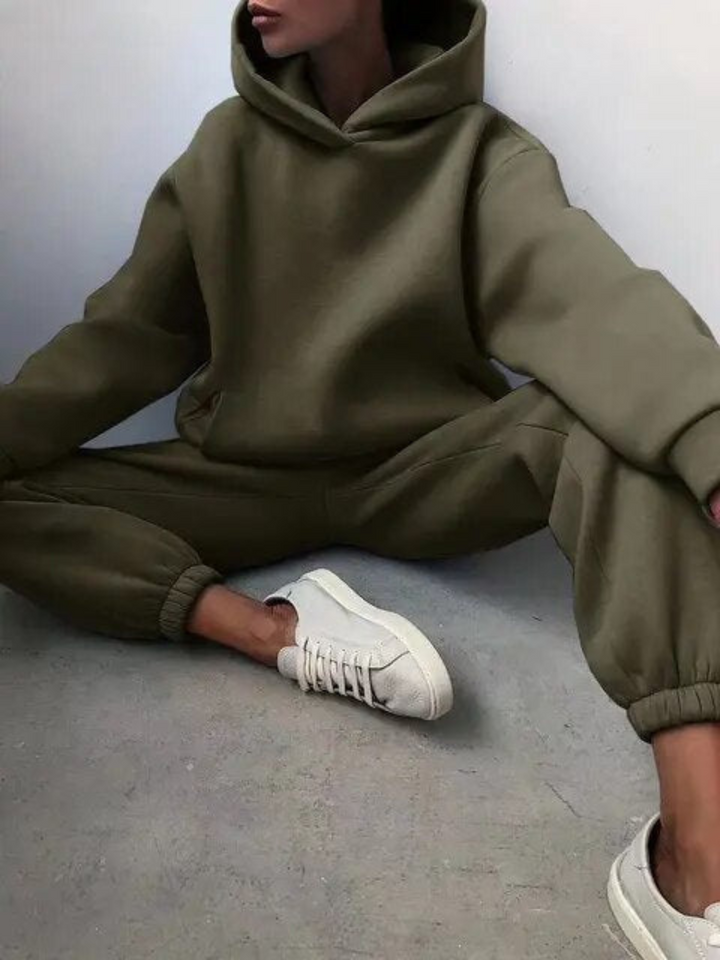 Lune London | Loungewear Set - Cozy Hoodie & Jogging Pants