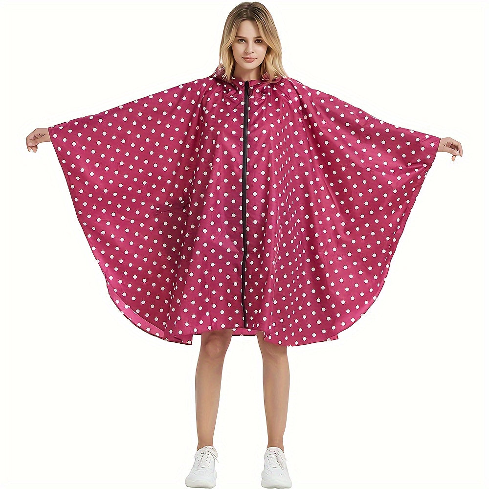 Lune London | Lightweight rain jacket with hood and pocket for daily use and adventures