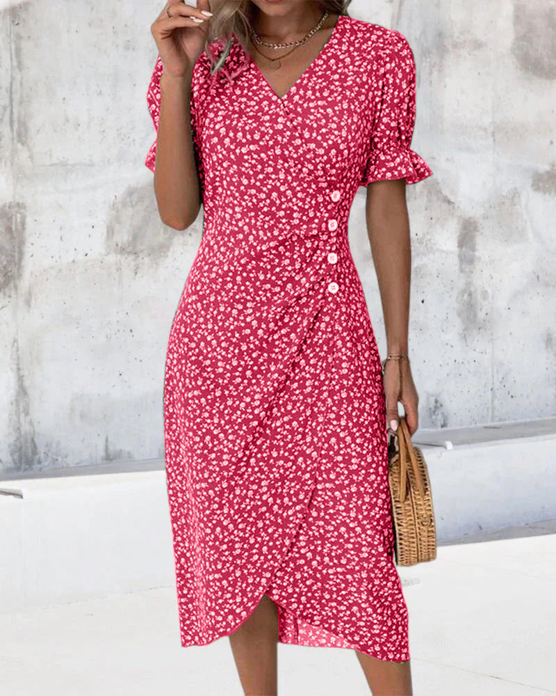Chic und Stil | Floral Dress with V-Neck