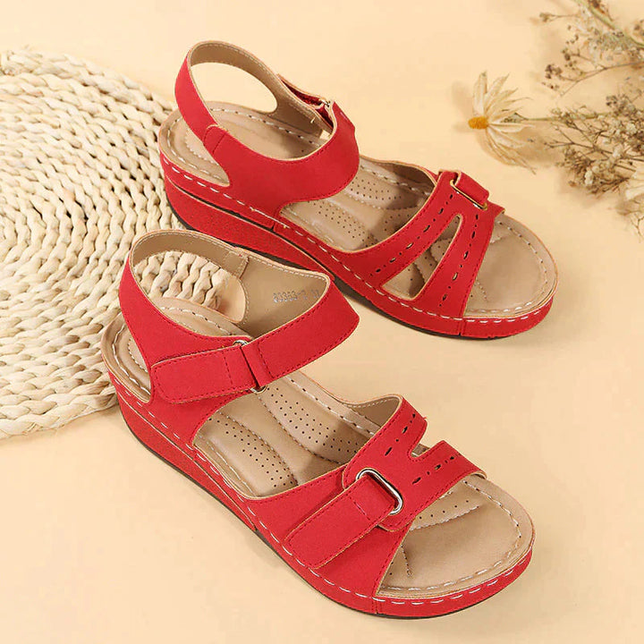 Lune London | Orthopedic Sandals Comfortable Hiking Shoes That You Want to Wear All Day
