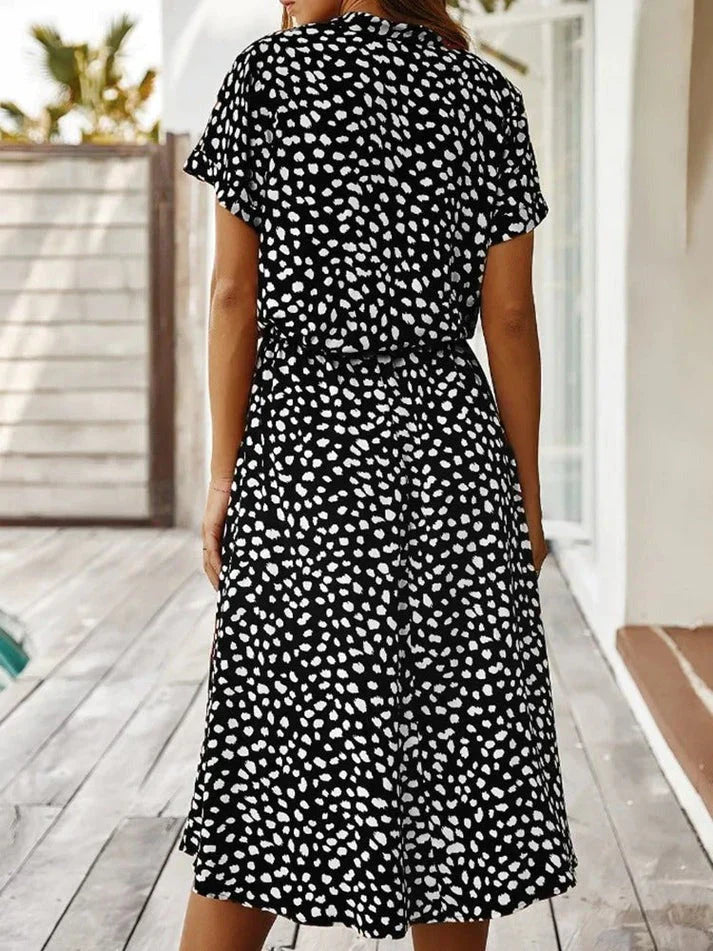 Lune London | Elegant Short Sleeve Shirt Dress with Polka Dots and Drawstring at the Waist