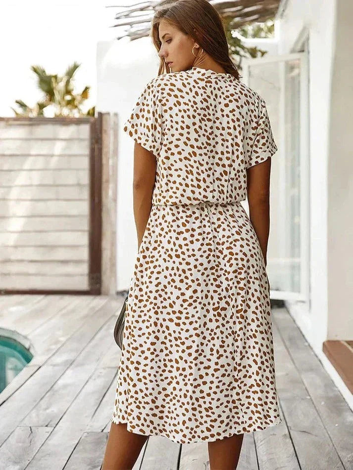 Lune London | Elegant Short Sleeve Shirt Dress with Polka Dots and Drawstring at the Waist