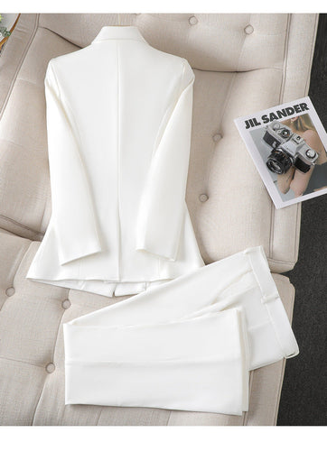 Lune London | Set with Blazer and Pants