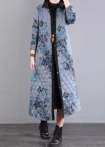 Chic und Stil | Winter coats made of fine cotton patchwork with blue Peter Pan collar