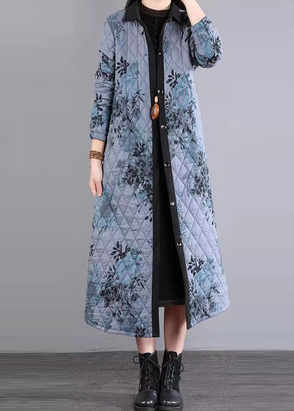 Chic und Stil | Winter coats made of fine cotton patchwork with blue Peter Pan collar