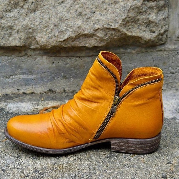 Lune London | Ankle Boots - Leather - Round Toe - Asymmetrical Design - Low Heel - Side Zipper