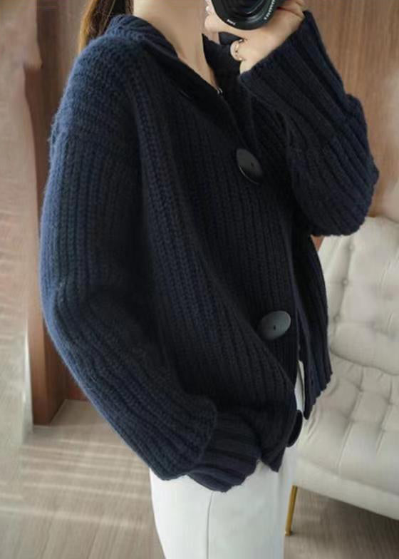 Chic und Stil | Buttoned Knit Jacket with Navy Patchwork