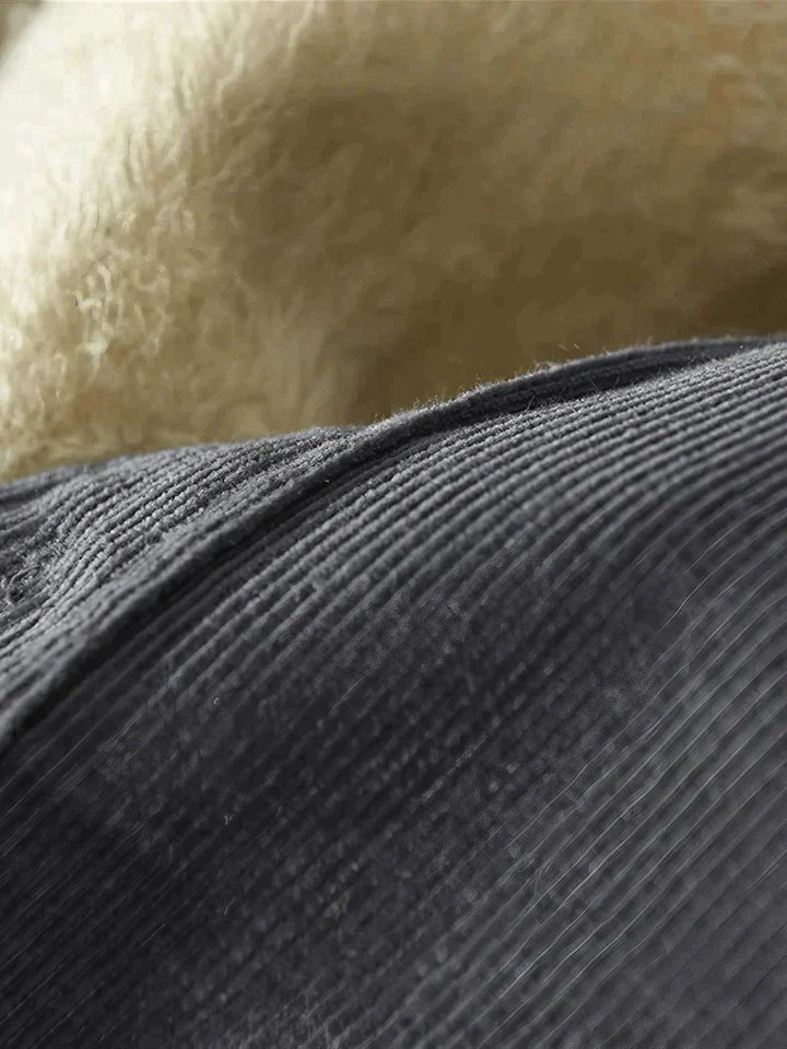 Lune London | Soft, elegant shirt made of corduroy