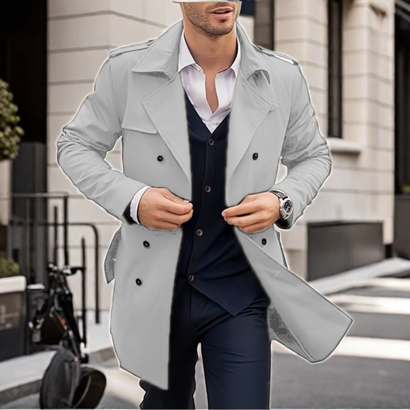 Double-breasted trench coat for men with practical pockets Lune London