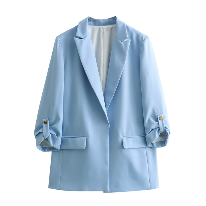 Elegant blazer jacket for women with structured sleeves and discreet golden accents Lune London