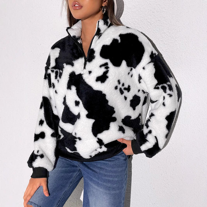 Ladies polar fleece sweater with mid-high collar and rustic cow pattern Lune London