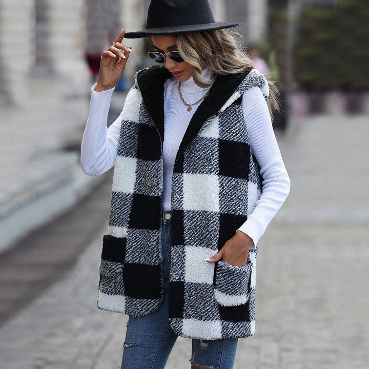 Ladies fleece vest with hood and check pattern Lune London