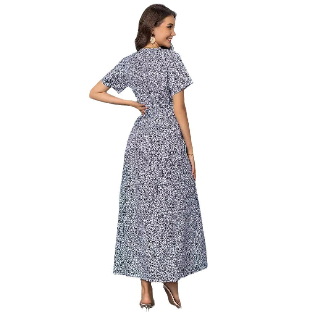 Maxi dress with V-neck and floral print Lune London