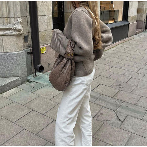 Ladies casual knit cardigan with a nice button placket and practical pockets Lune London