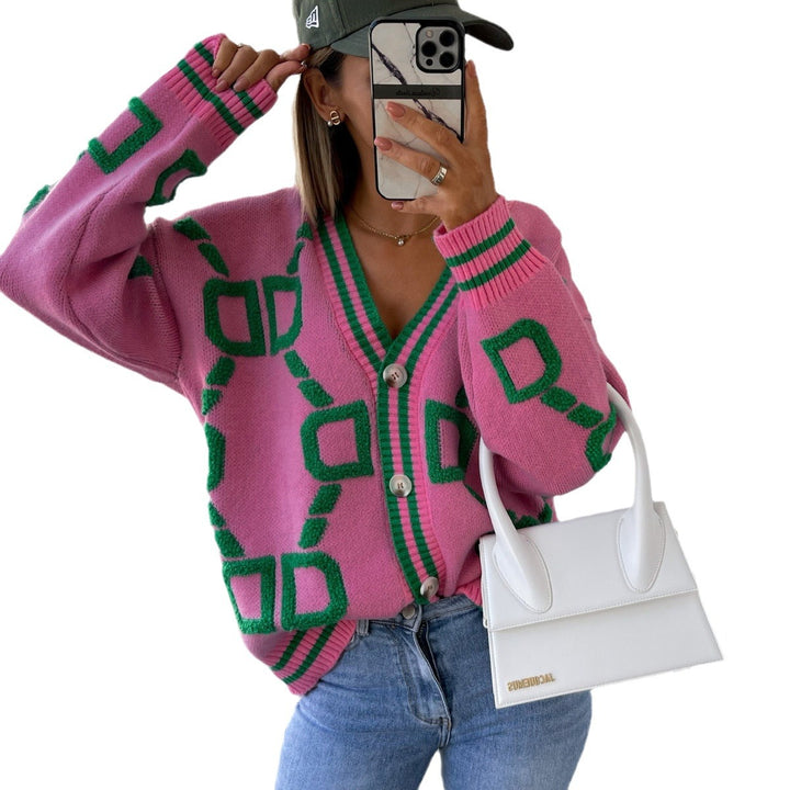 Ladies stylish knit cardigan with geometric pattern Lune London