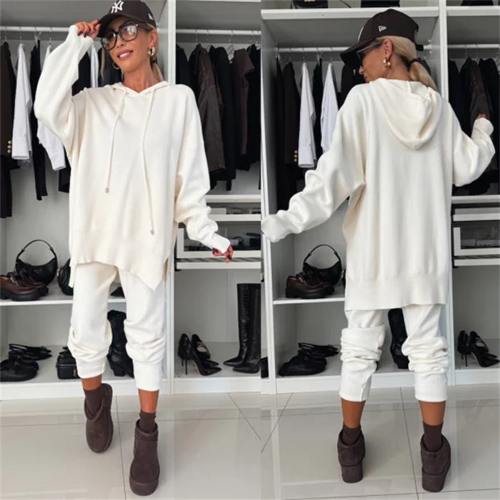 Women's casual lounge set with oversized hoodie and comfortable jogging pants Chic & Stil