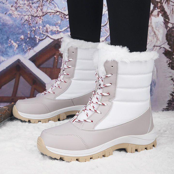 Women’s winter boots with non-slip sole and warm lining Lune London