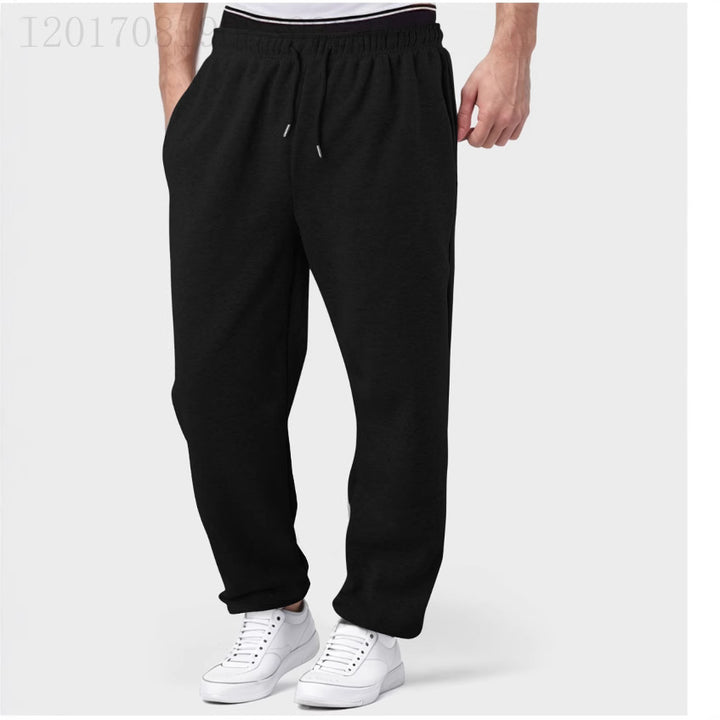 Men's comfortable sweatpants with elastic waistband and side pockets Chic & Stil