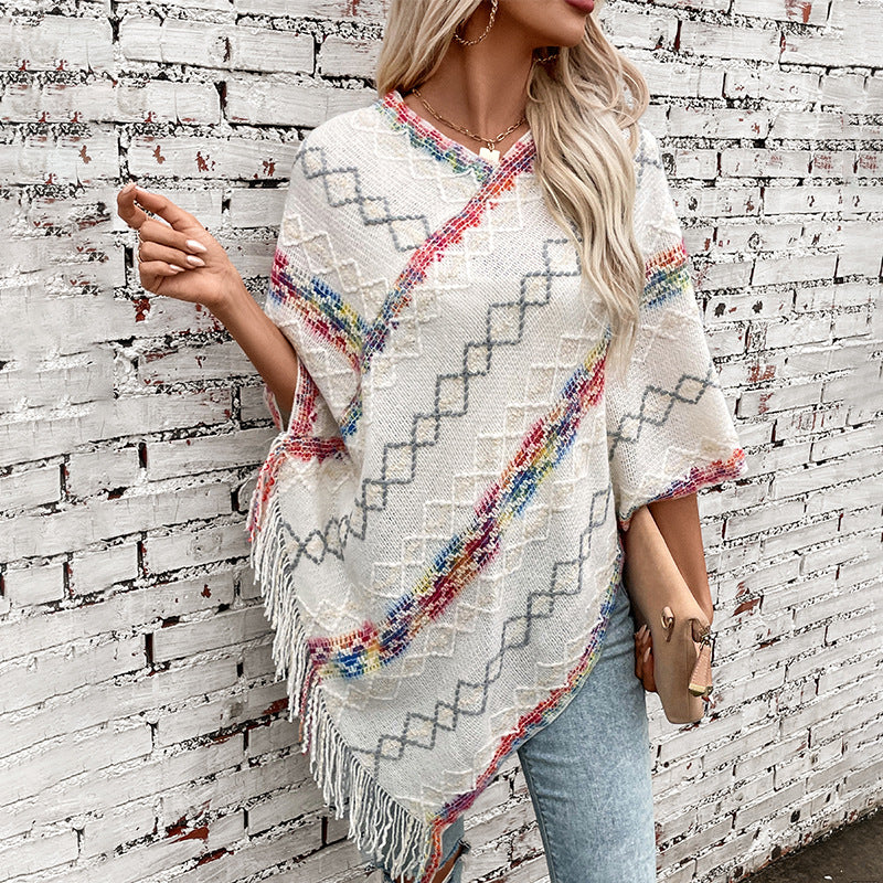 Elegant oversized sweater for women with fringe hem and unique pattern Lune London