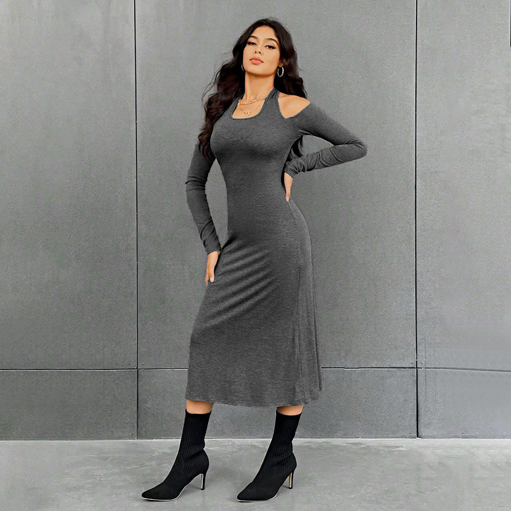 Robe maxi pour femmes avec une coupe chic et des détails découpés élégants Chic & Stil