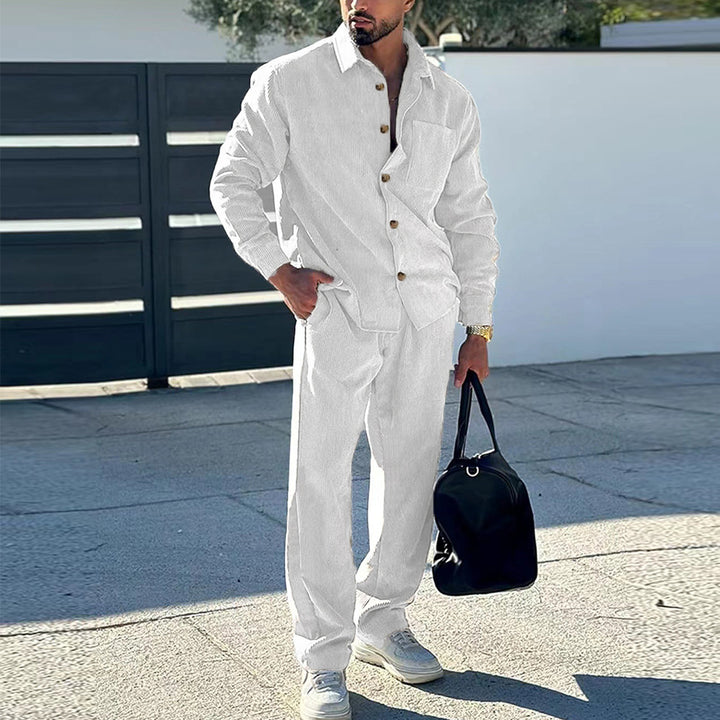 Men's leisure set with innovative fabric and practical pockets Lune London