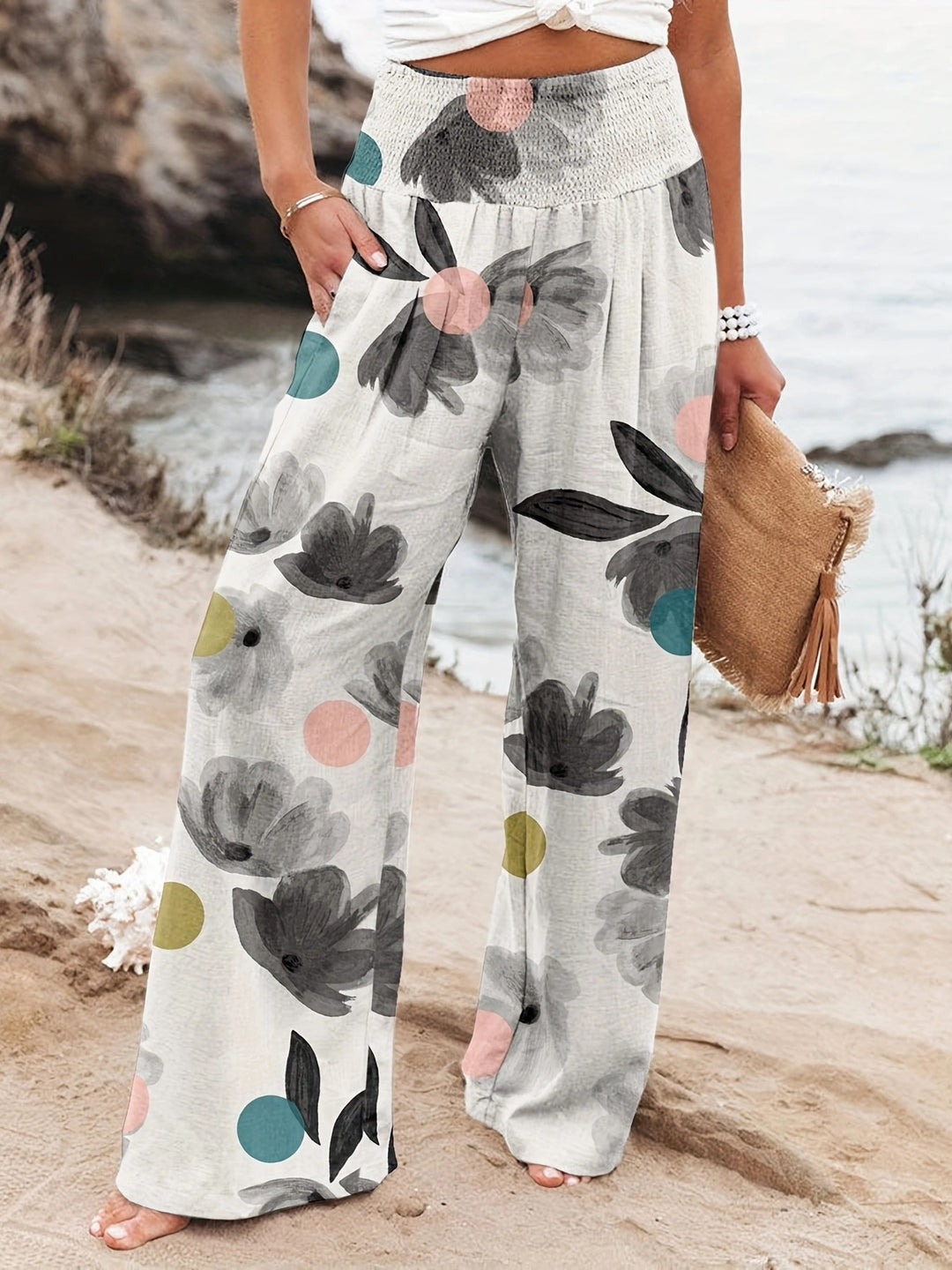 Loose summer pants for women with floral print and elastic waistband Lune London