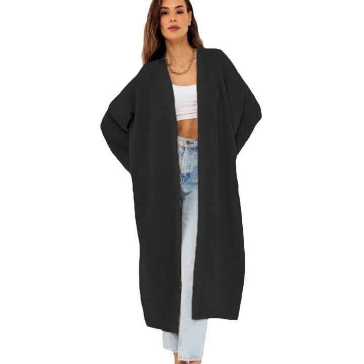 Long knitted cardigan for women with a relaxed fit and structured design Lune Londonl