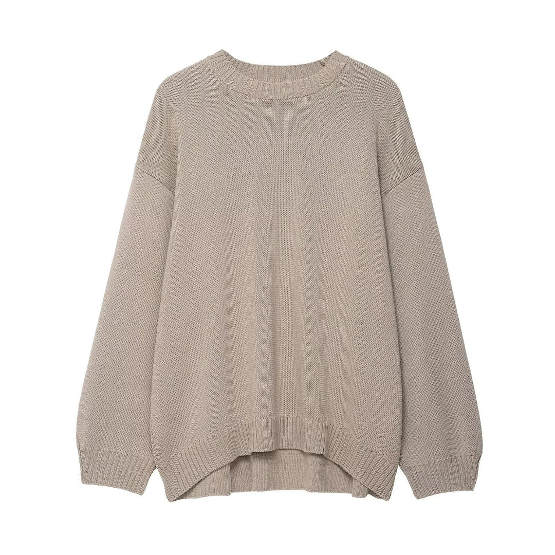 Casual knitted sweater for women with dropped shoulders and wide hem Lune London
