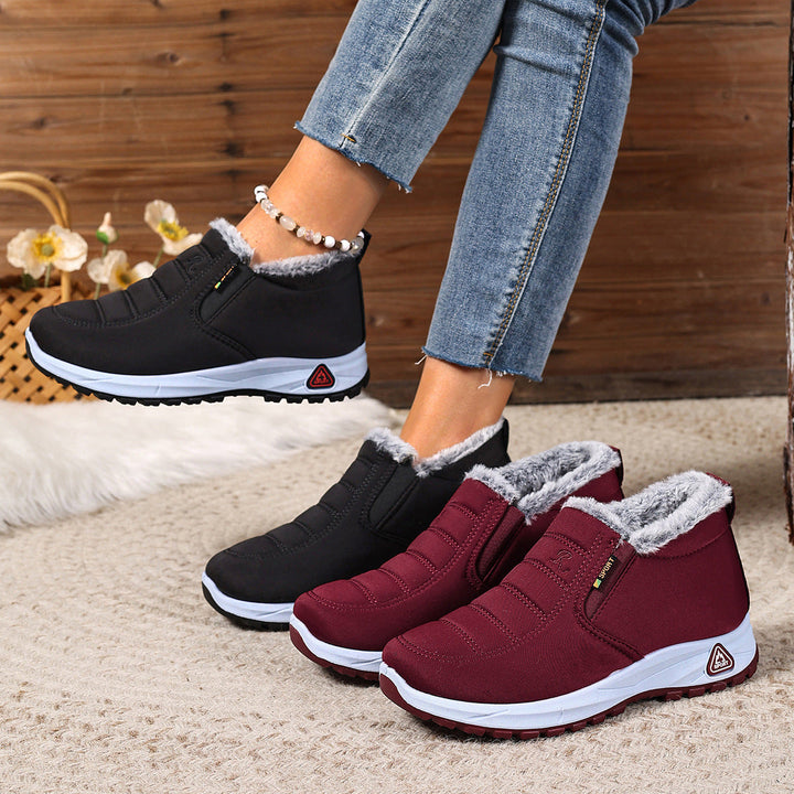 Lune London | Women's Winter Slip-On Sneakers Warm Lining & Non-Slip Sole Plus Sizes