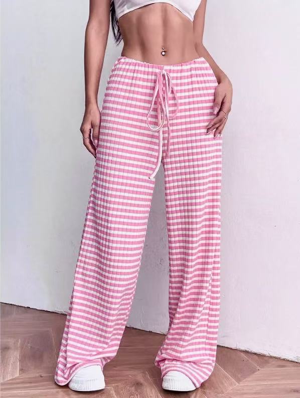 Wide plaid trousers for women with elastic waistband Lune London