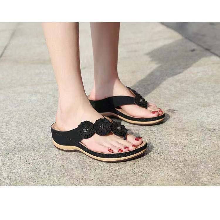 Flower strap sandals for women with ergonomic sole Lune London