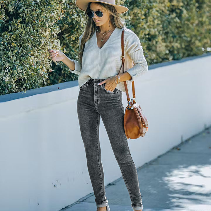 High-Waisted Slim-Fit Jeans for Women with a Flattering Cut Lune London