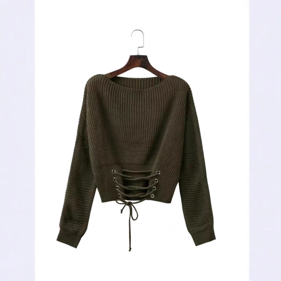Trendy knit sweater for women with a deep back detail and a relaxed fit Lune London