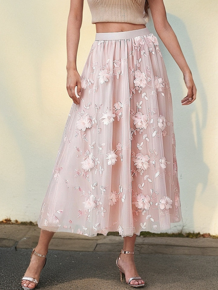 Elegant tulle skirt for women with floral embroidery and elastic waist Lune London