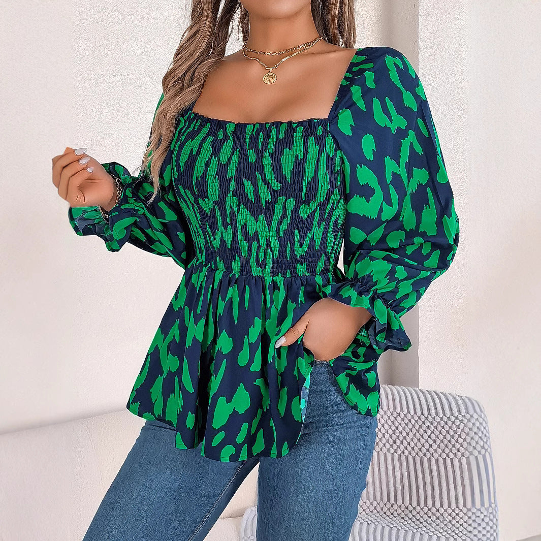 Trendy women's blouse with ruffles and chic animal print Lune London