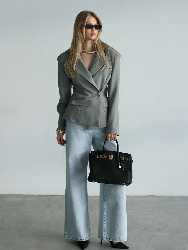Women Fashion Blazer with Elegant Shawl Collar and Fitted Cut Lune London