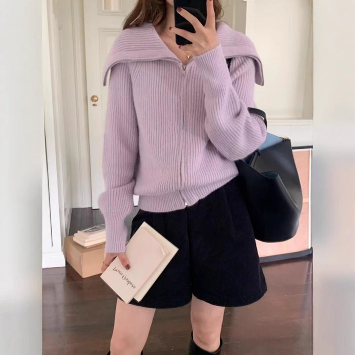 Cardigan féminin confortable à col stylé et devant ouvert Chic & Stil