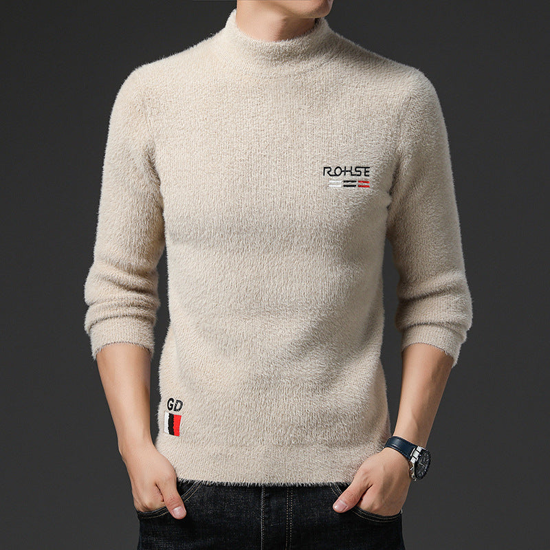 Trendy men's sweater with high collar and soft material Lune London