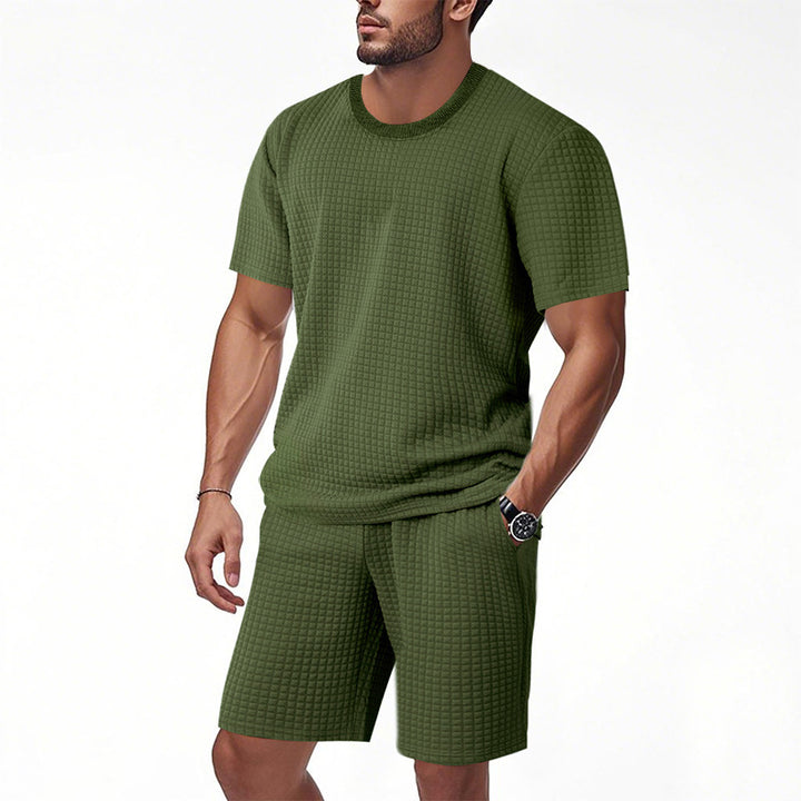 Casual short-sleeved men's set with structured design and practical pockets Lune London