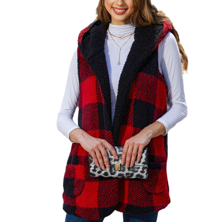 Ladies Cozy Gilet with Checked Pattern and Large Pockets Lune London