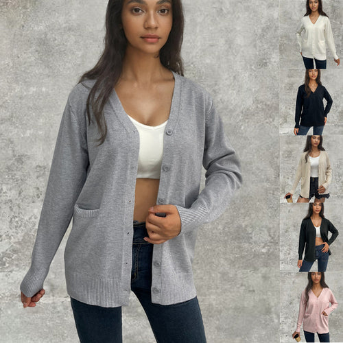 Women’s knit jacket with button closure and practical pockets Lune London