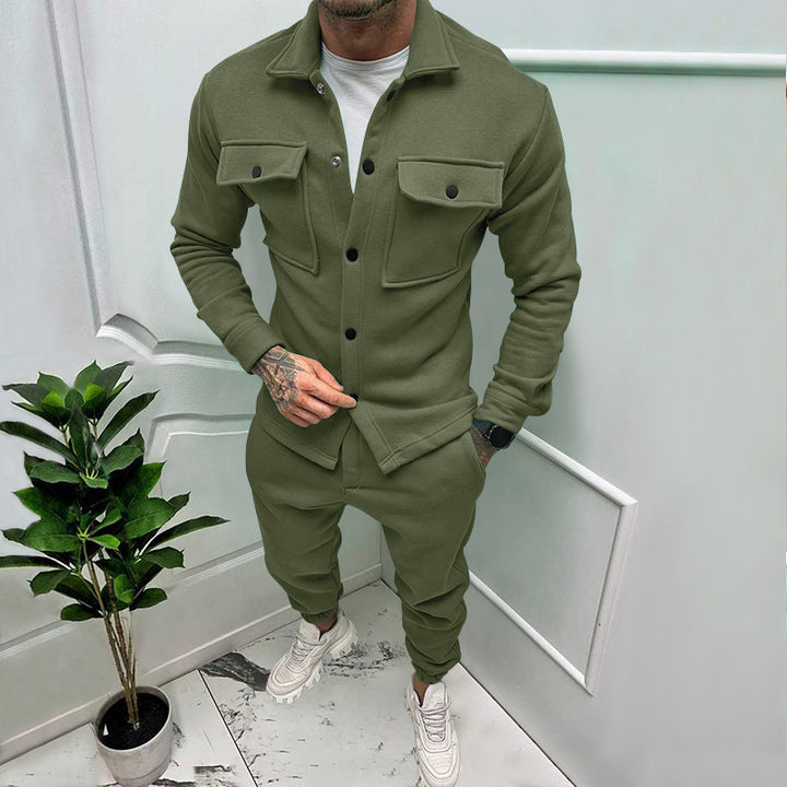 Stylish leisure suit for men with button placket and practical pockets Lune London