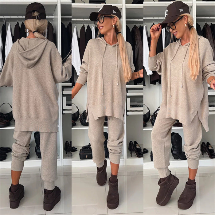 Women's casual lounge set with oversized hoodie and comfortable jogging pants Chic & Stil