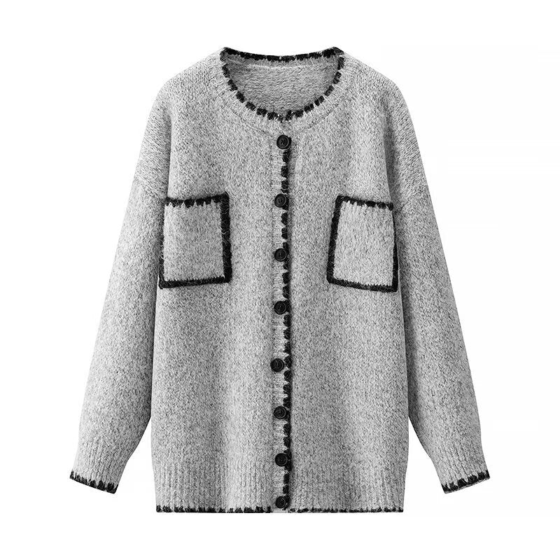 Cardigan pour femmes avec poches plaquées et détails contrastés Chic & Stil